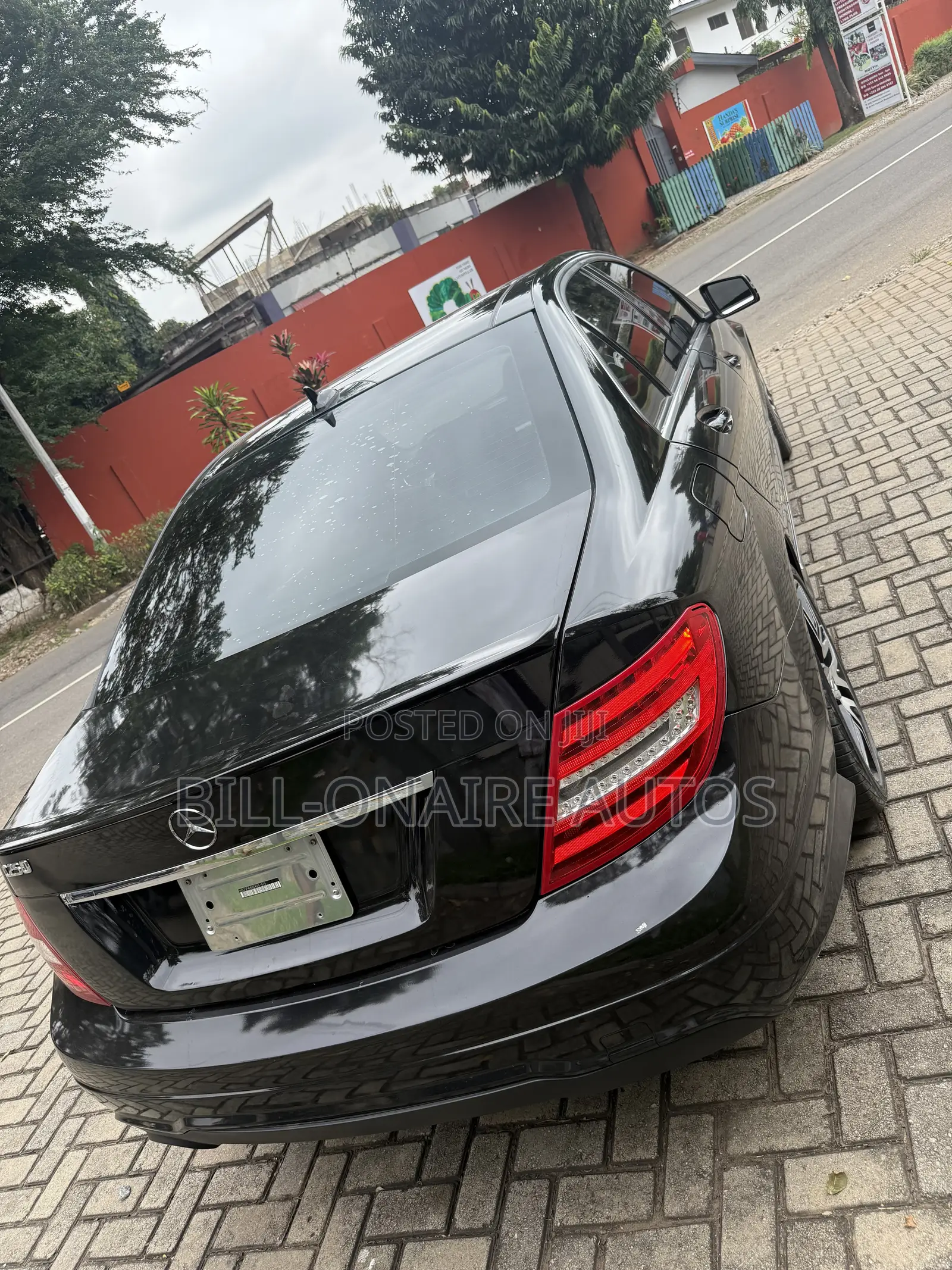 Mercedes-Benz C250 2013 Black