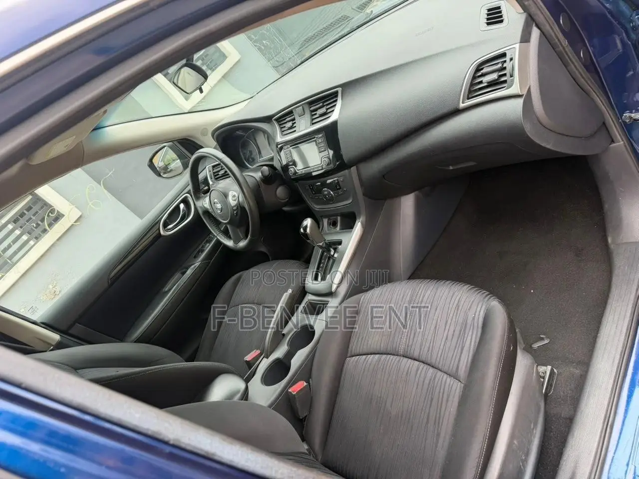 Nissan Sentra SV 2018 Blue