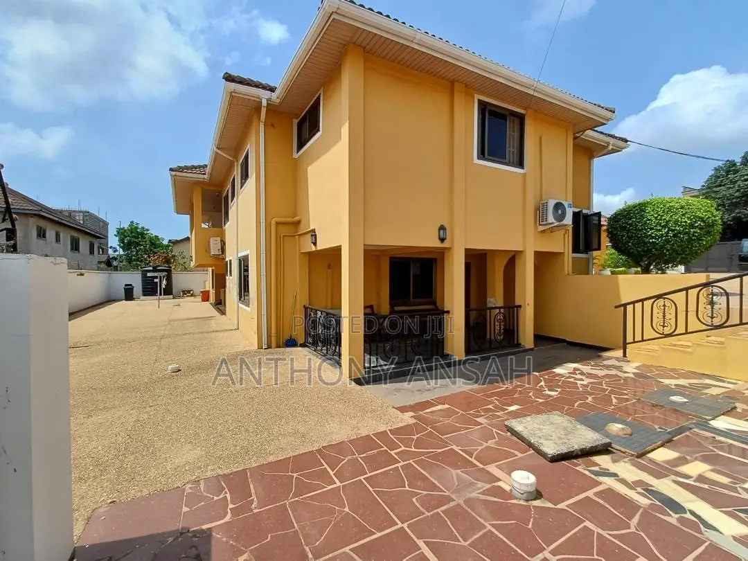 7bdrm House in Spintex for sale