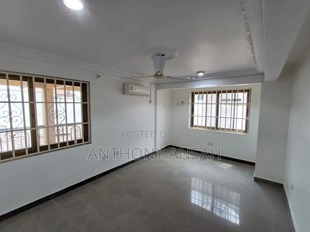 7bdrm House in Spintex for sale