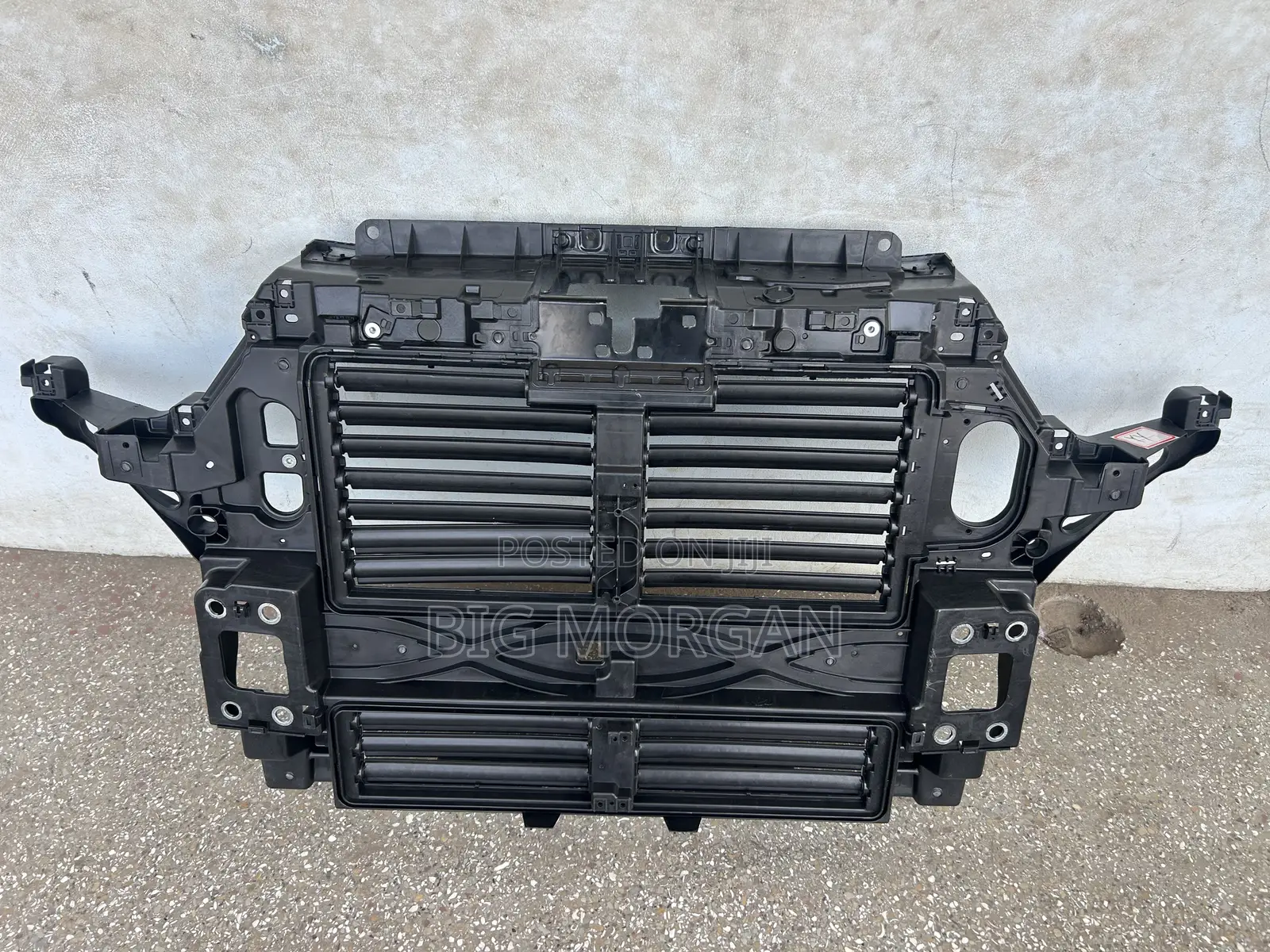 Ford Explorer 2020 2021 2022 2023-Radiator Support With Shutter Grille