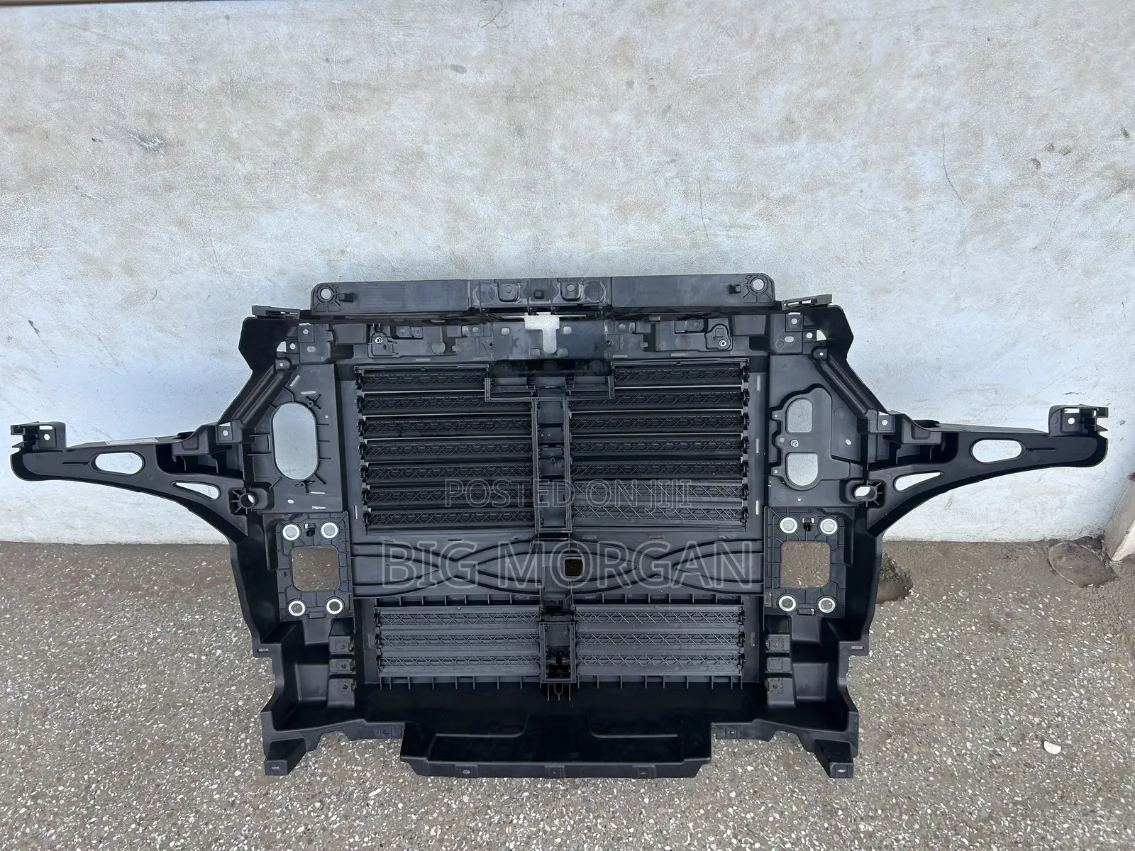 Ford Explorer 2020 2021 2022 2023-Radiator Support With Shutter Grille