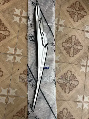 Hyundai Tucson 2021 2022 2023 2024 2025 Door Vent Molding