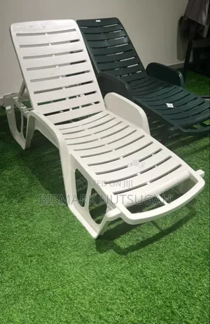 Plastic Sun Lounger Chair