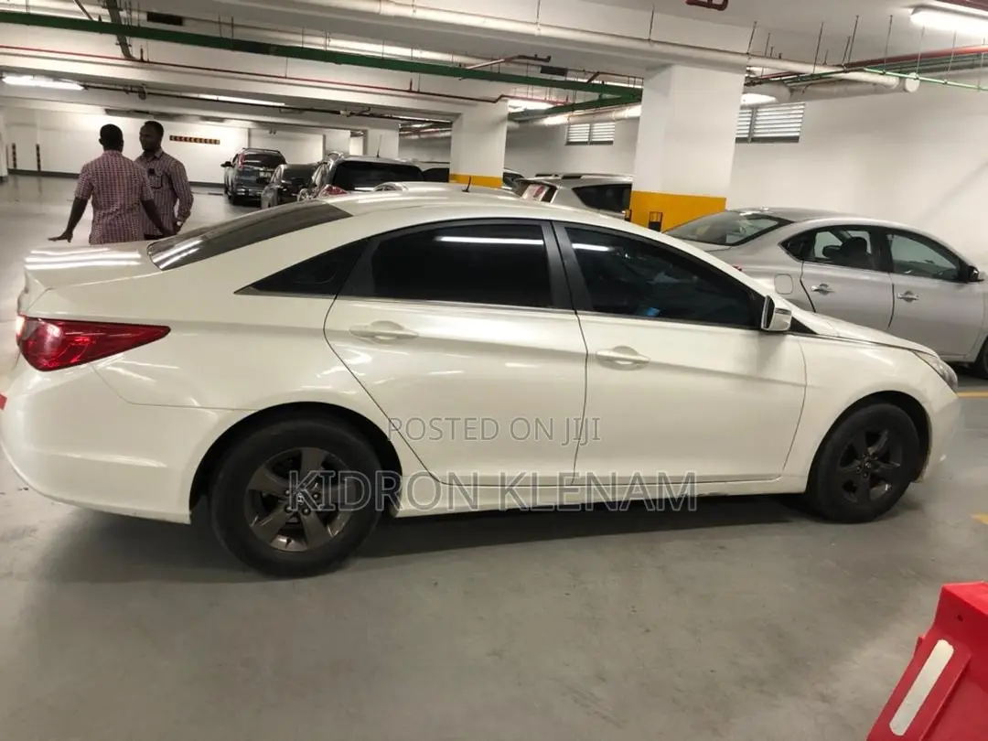 Hyundai Sonata 2013 White