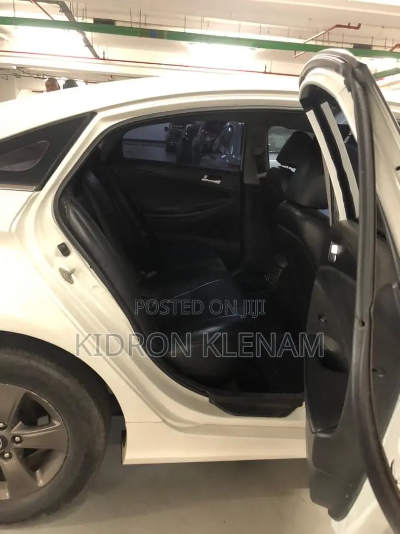 Hyundai Sonata 2013 White