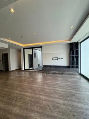 4bdrm House in Spintex, Baatsona Total for rent