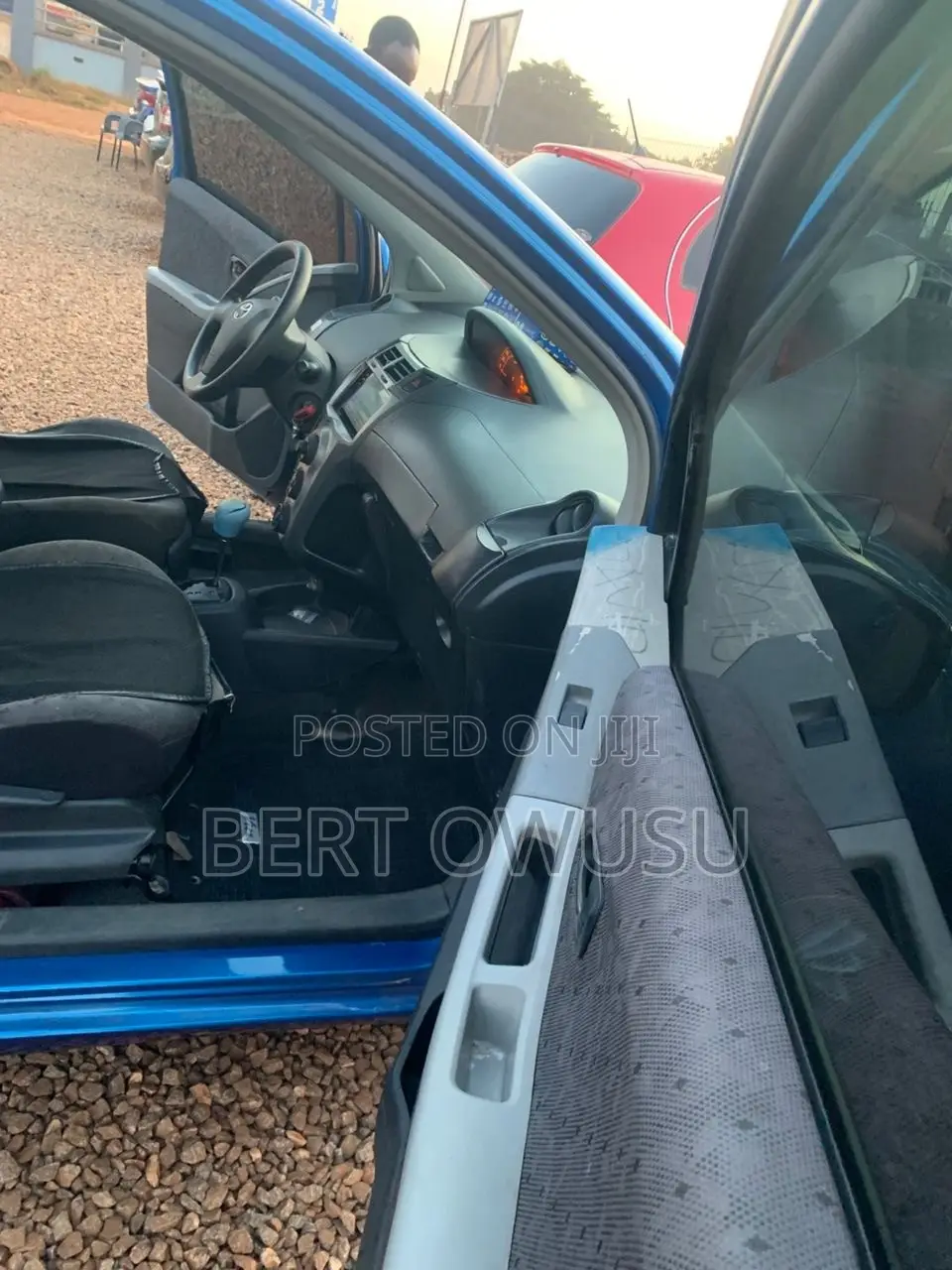 Toyota Vitz 2010 Blue
