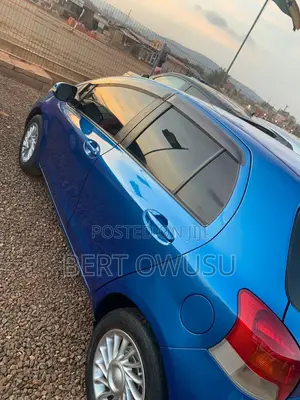 Toyota Vitz 2010 Blue