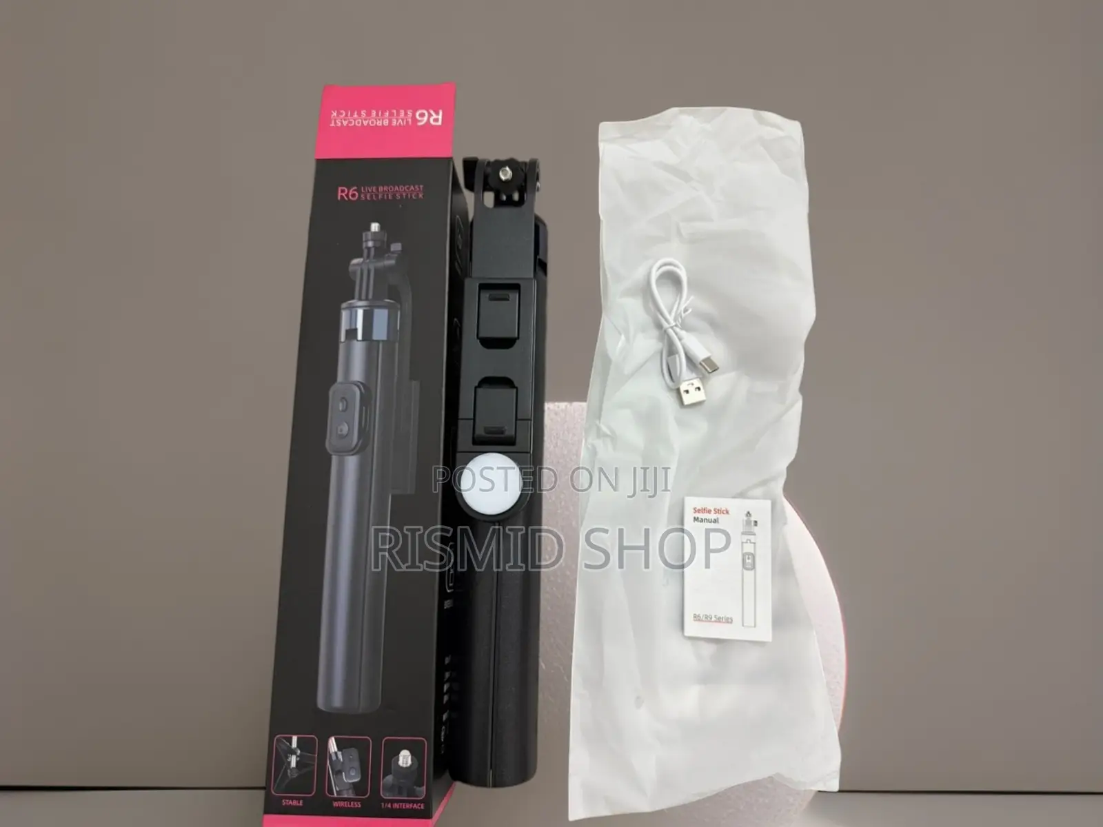 R6 Compact Multifunctional Selfie Tripod