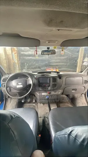 Ford Transit 2006 Blue