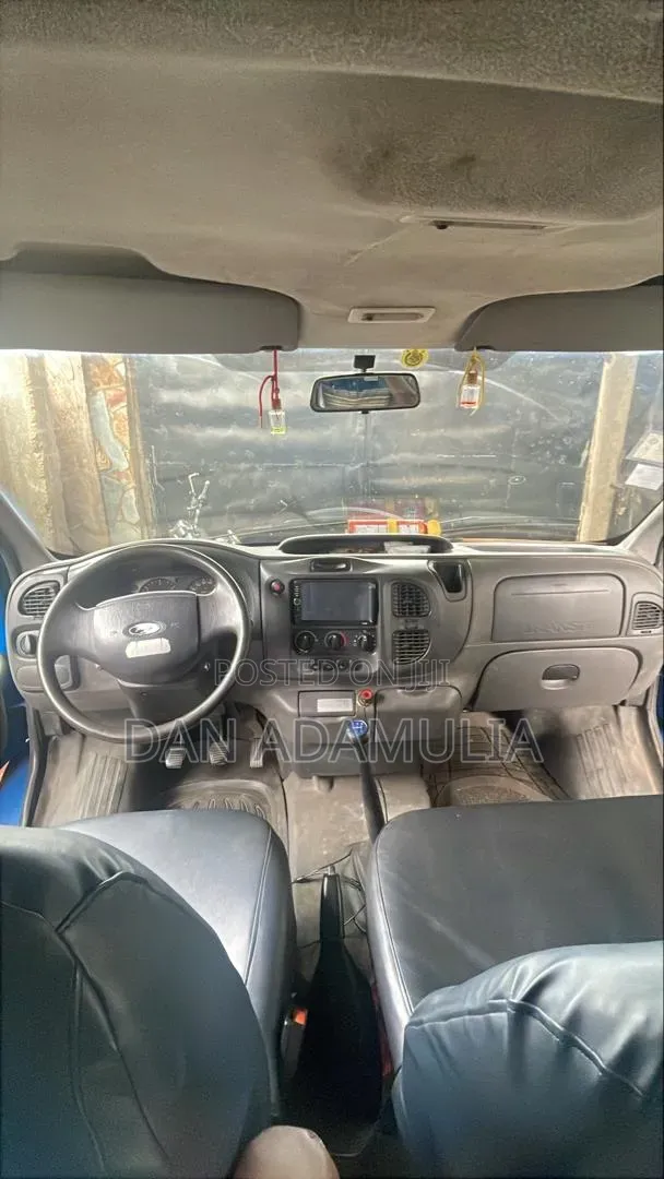 Ford Transit 2006 Blue