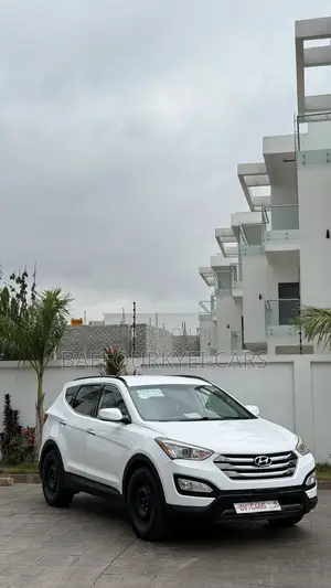 Hyundai Santa Fe 2016 White