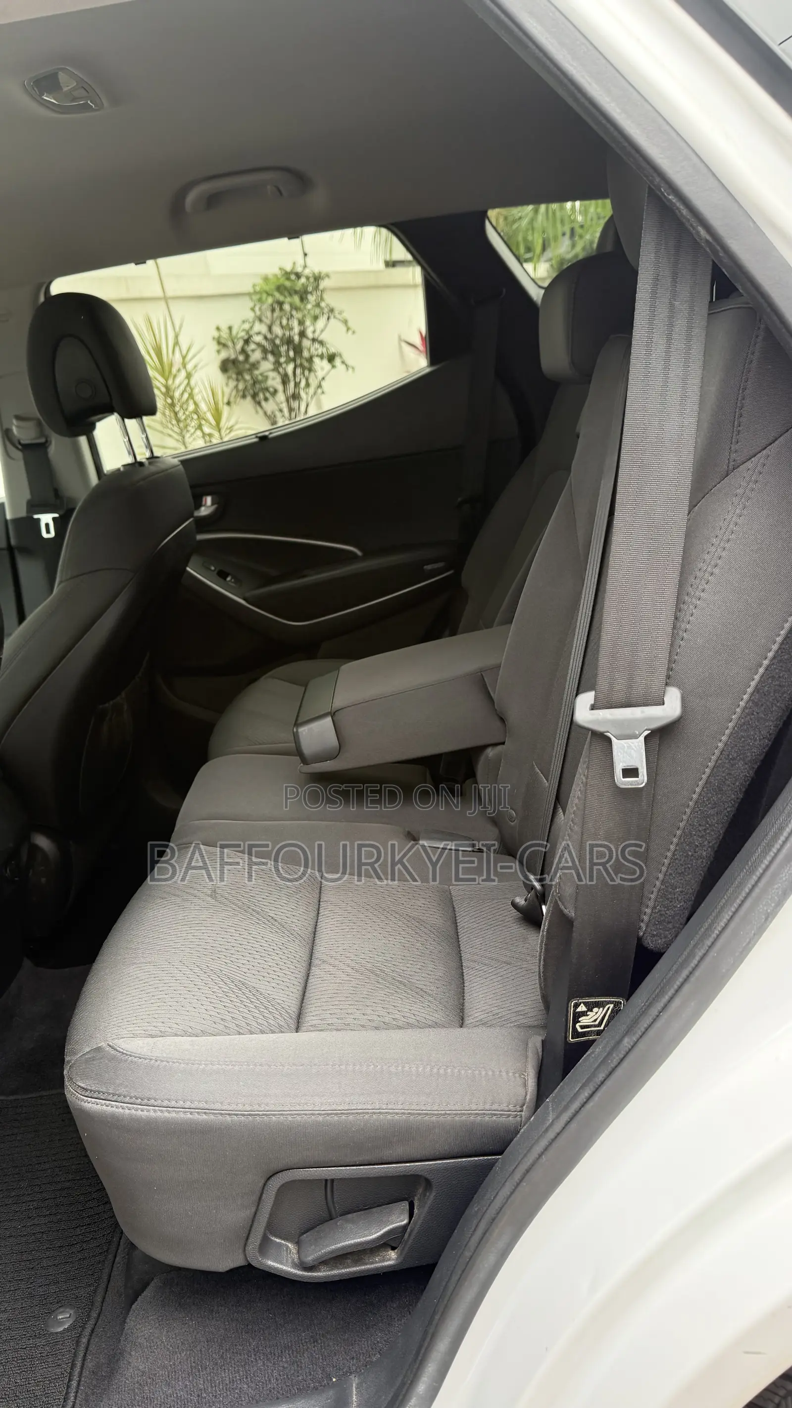 Hyundai Santa Fe 2016 White