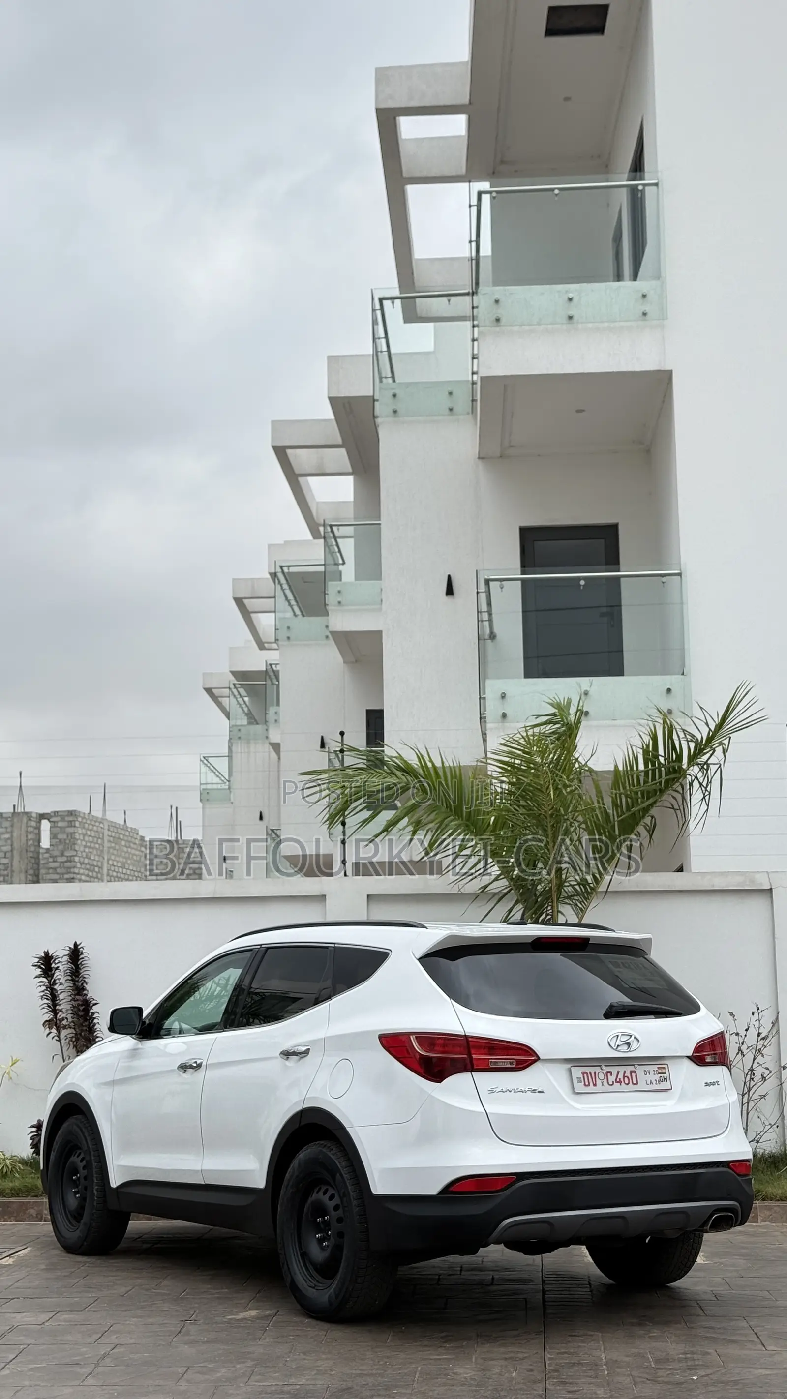 Hyundai Santa Fe 2016 White