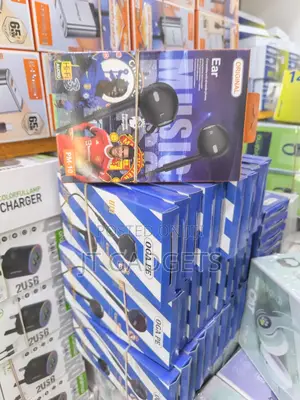 Wired Music Earphones With Mic — Only GHS 35