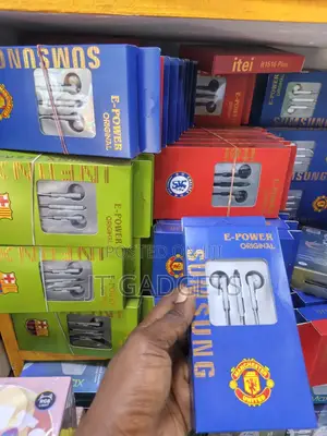 Wired Music Earphones With Mic — Only GHS 35