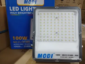 Starry Night 100watts Modi Floodlight CR-80