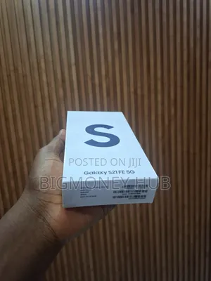 New Samsung Galaxy S21 FE 5G 128 GB Black