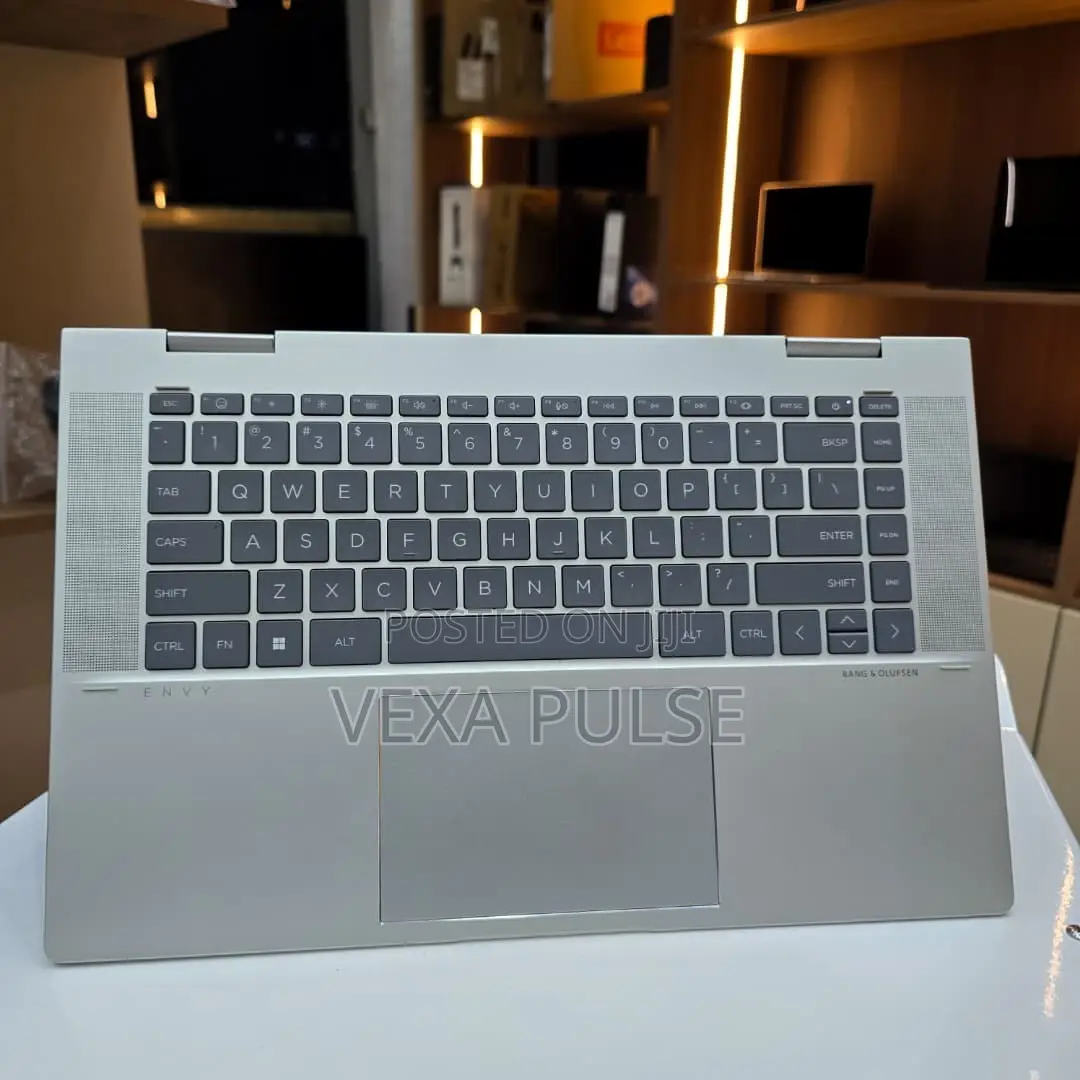 Laptop HP Envy x360 8GB Intel Core i5 SSD 256GB