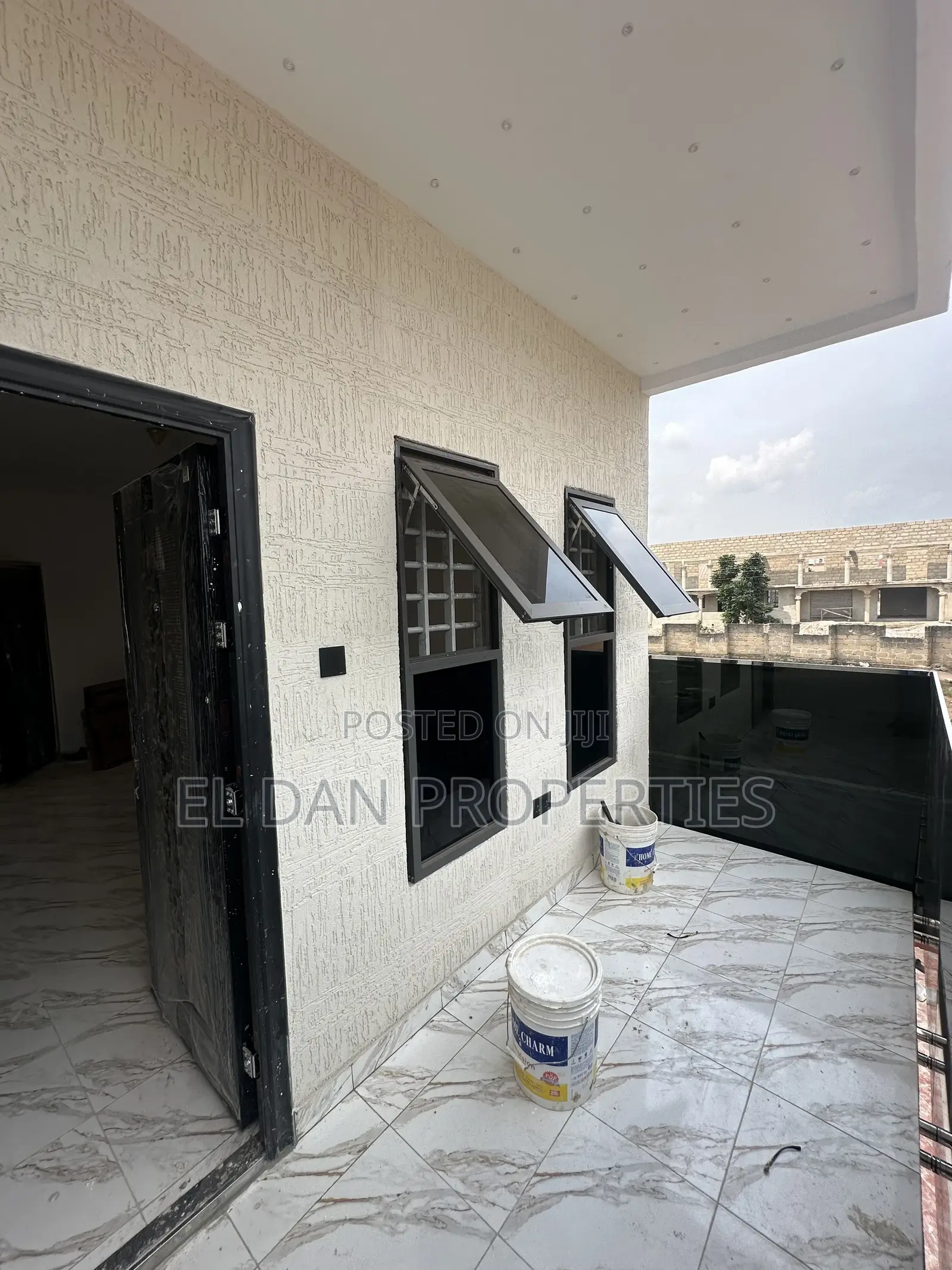 4bdrm Duplex in Buobai - Asokore, Kumasi Metropolitan for sale