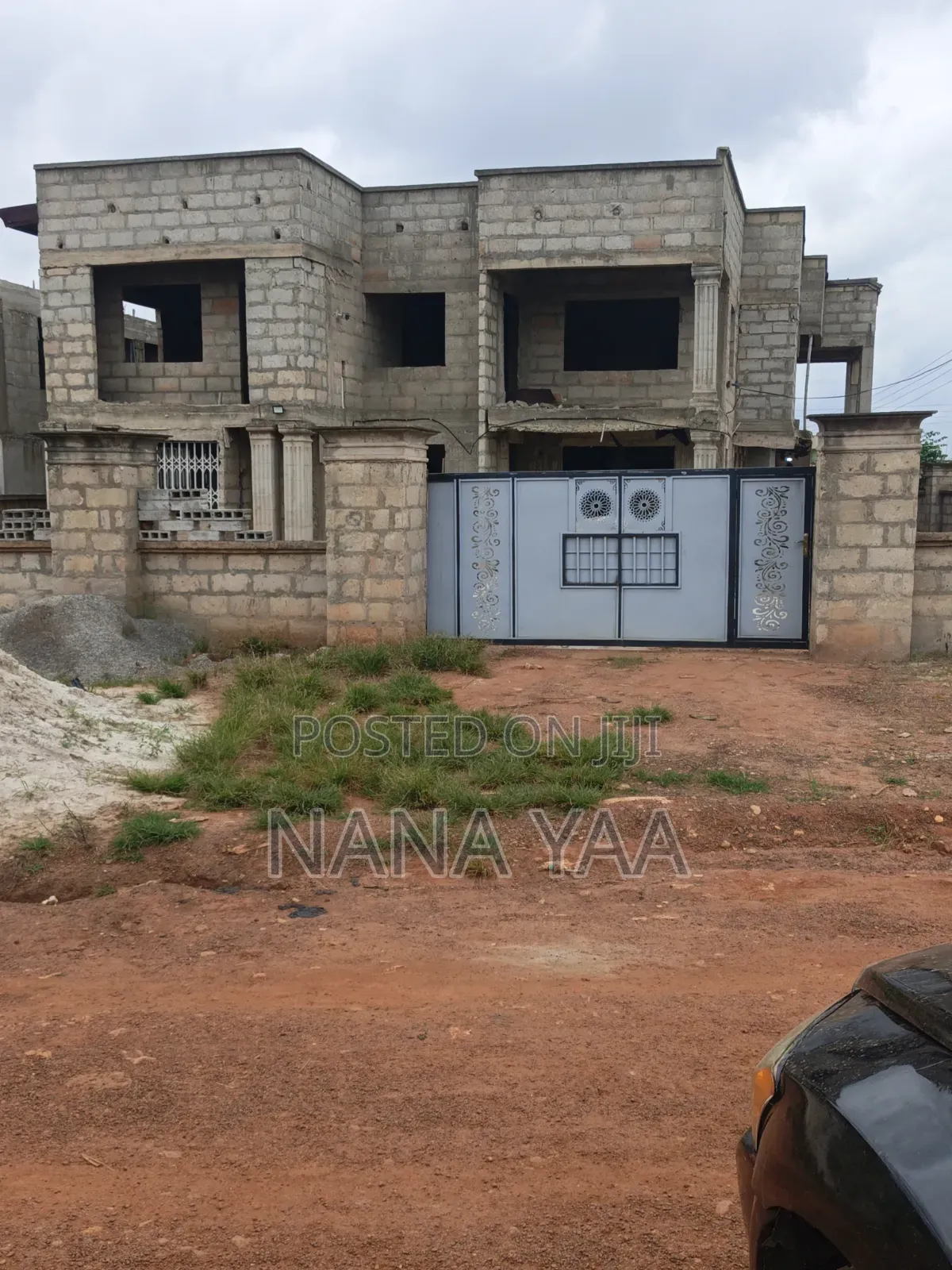 13bdrm Duplex in Apromase-, Kumasi Metropolitan for sale