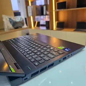 Laptop Acer Predator Helios Neo 14 16GB Intel Core Ultra 7 SSD 1T