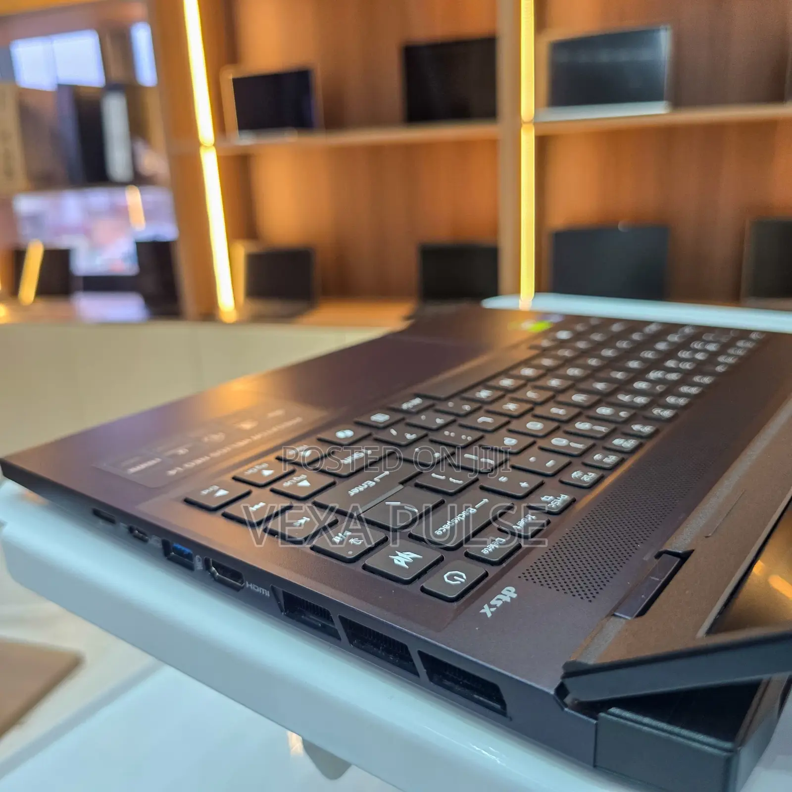 Laptop Acer Predator Helios Neo 14 16GB Intel Core Ultra 7 SSD 1T
