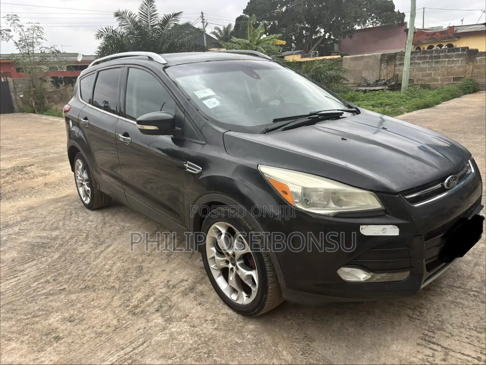 Ford Escape Titanium 4dr SUV AWD (1.6L 4cyl Turbo 6A) 2014 Beige