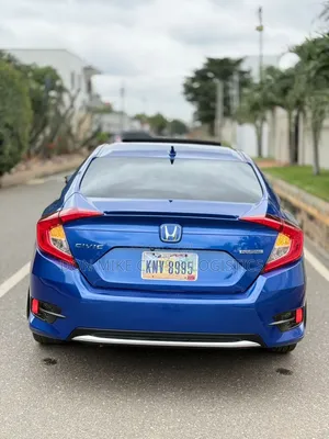Honda Civic 2019 Blue