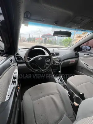 Hyundai Accent 2012 Red
