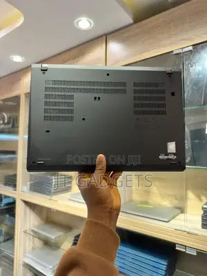 Laptop Lenovo ThinkPad T14 16GB Intel Core i7 SSD 512GB