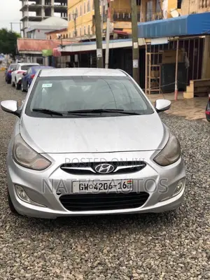Hyundai Accent GLS 4dr Sedan (1.6L 4cyl 6A) 2014 Silver