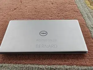 Laptop Dell Latitude 3301 8GB Intel Core i5 SSD 256GB