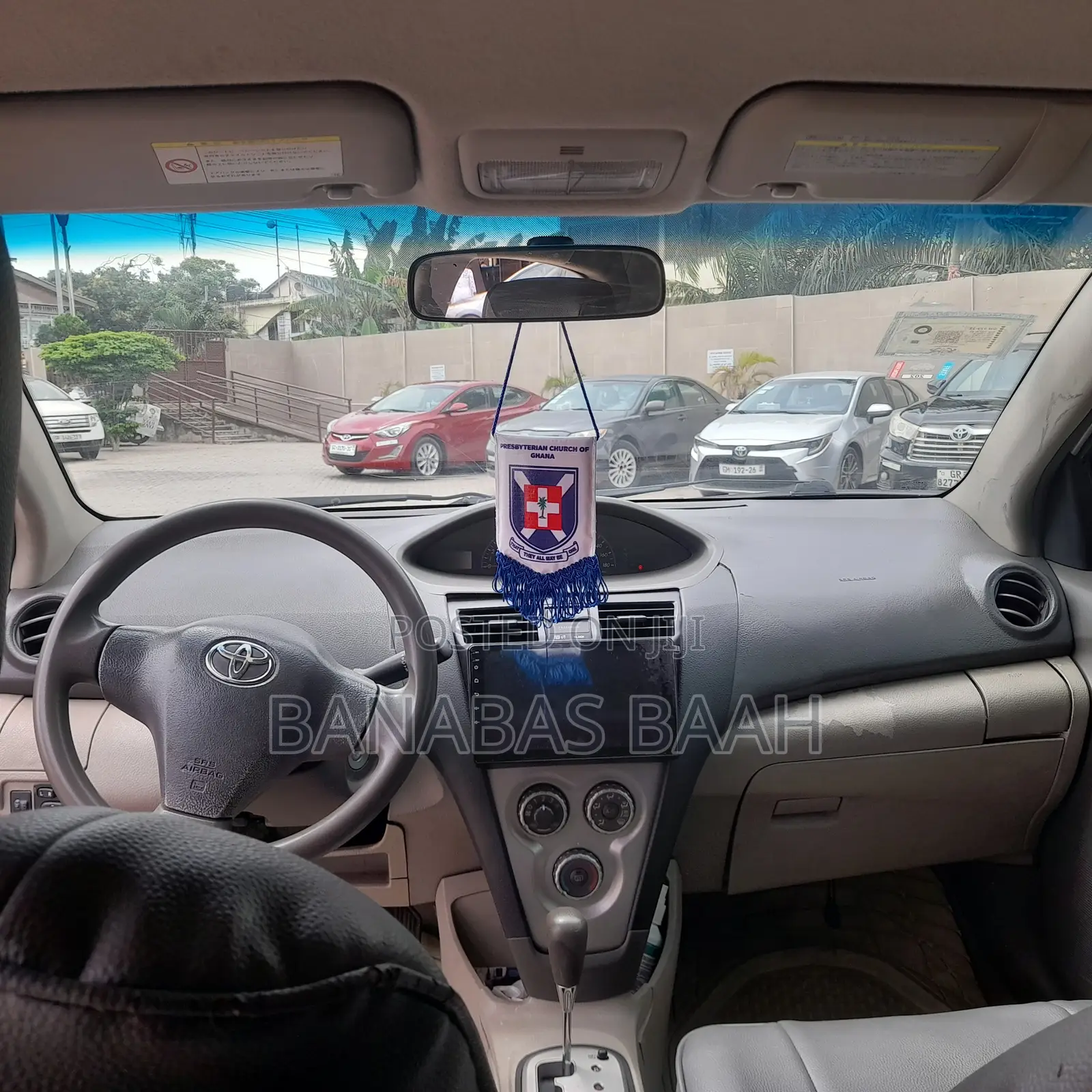 Toyota Belta 2011 Silver