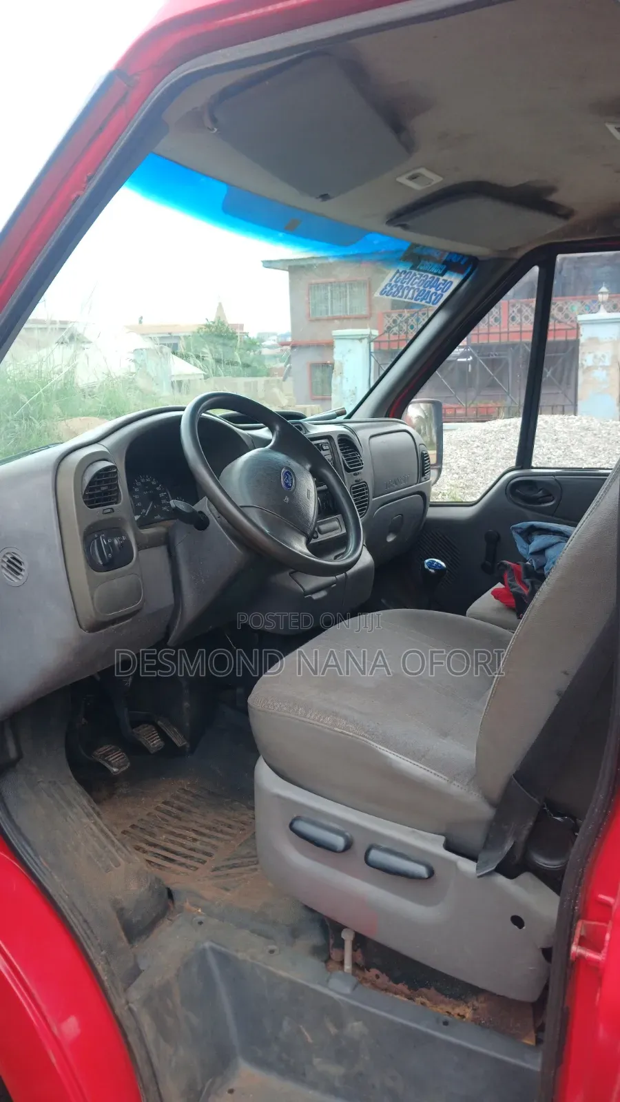 Ford Transit 2005 Red