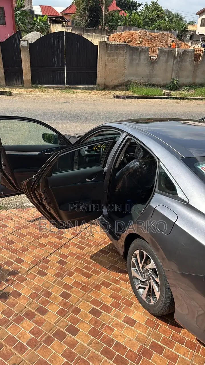 Honda Civic 2016 Black