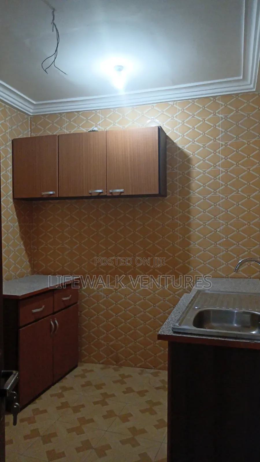 2bdrm Apartment in American House, East for rent