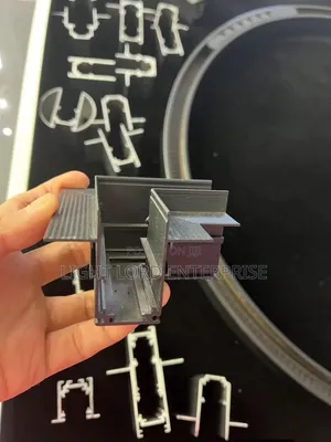 Flicker Free Corner Magnetic Connector