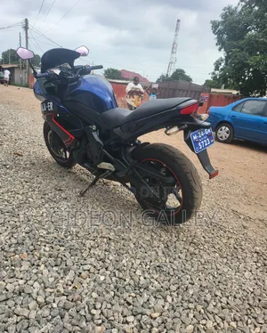 Kawasaki Ninja 400 2012 Blue