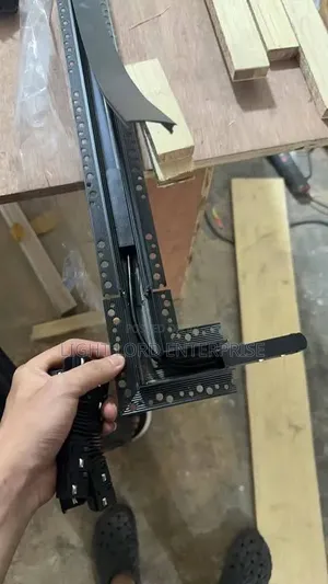 Cimaz Duted Corner Magnetic Connector