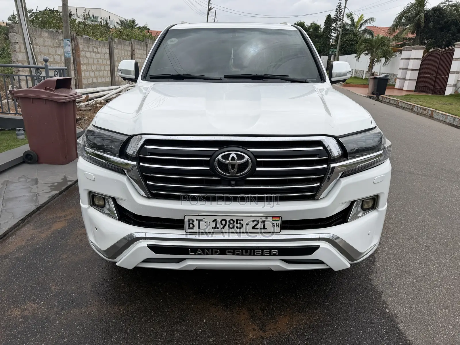 Toyota Land Cruiser 5.7 V8 2013 White