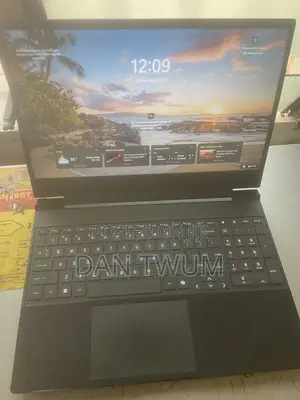 Laptop HP Victus 15 16GB AMD Ryzen 7 SSD 512GB