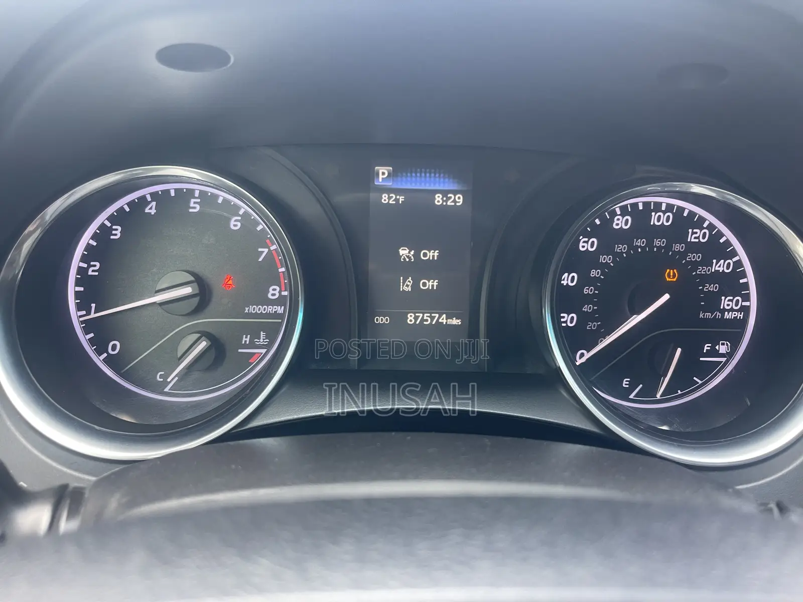 Toyota Camry SE (2.5L 4cyl 8A) 2019 Gray
