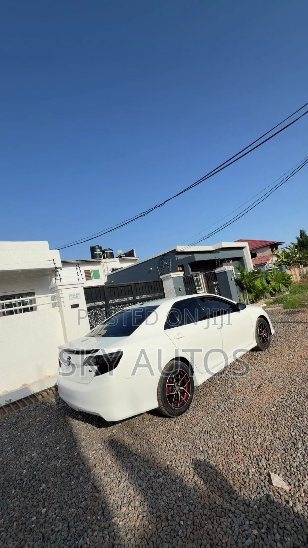Toyota Camry SE 4dr Sedan (2.5L 4cyl 6A) 2012 White