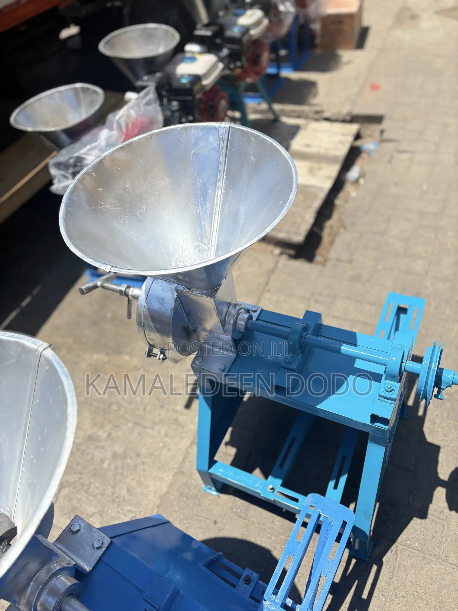 VEGETABLE GRINDING MILL With Copper Coil Motor