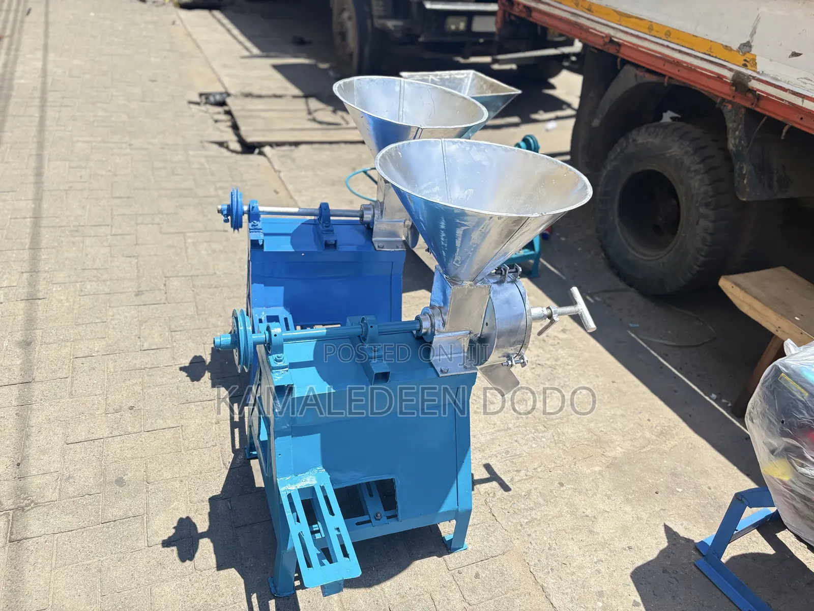 VEGETABLE GRINDING MILL With Copper Coil Motor
