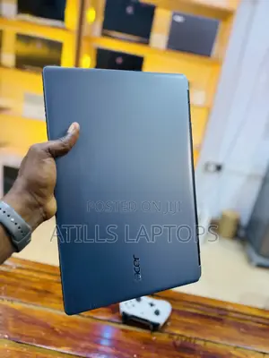 Laptop Acer Aspire E 4GB Intel Core i3 SSHD (Hybrid) 500GB