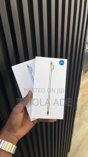New Apple iPhone Air 256 GB Silver