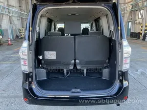 Toyota Voxy 2012 Black